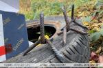 Супрацоўнікі АМАП выявілі ў Гомелі скрынку з самаробнымі шыпамі з арматуры