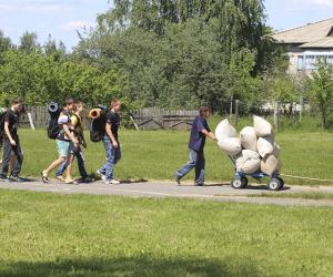 «Як такую дзеўку ўбачыш, Дык на тыдзень розум страціш!..»