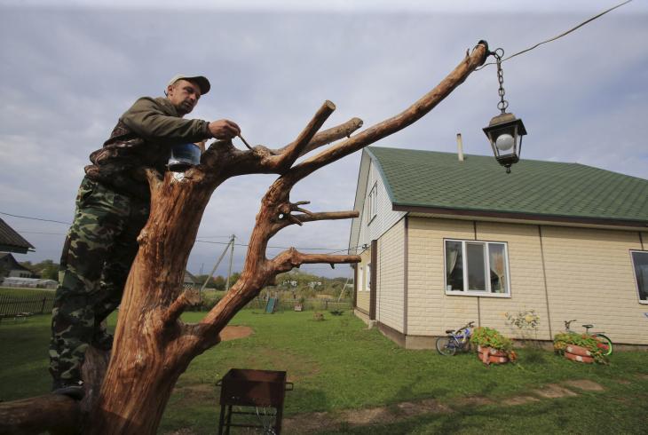 На сваiм кардоне