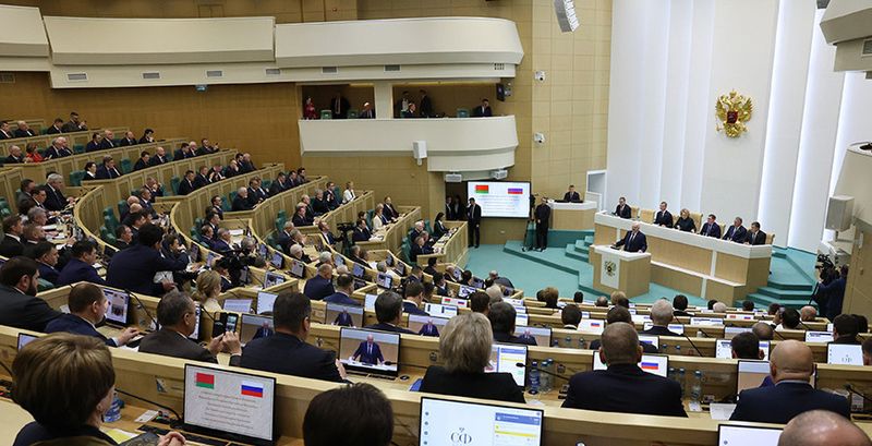 Кроме того и более всего. Кроме того и более всего. Жизнь в одиночестве. Перед кроме ставится запятая или. Вводные слова на английском.