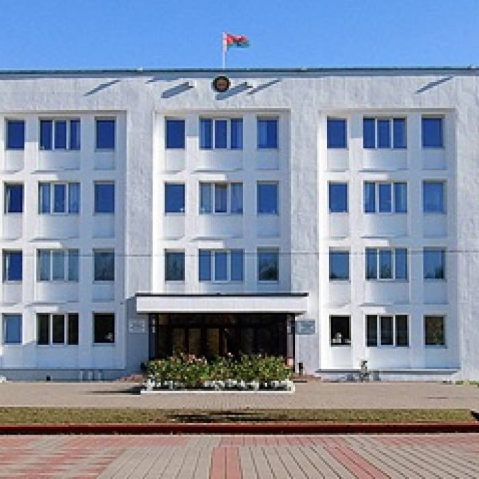 Червенский райисполком. Червенский ровд. Червенский райисполком. Червенский райисполком. Червень фото.