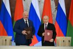 Лукашэнка: Усё, за што мы бяромся, вырашаем грунтоўна