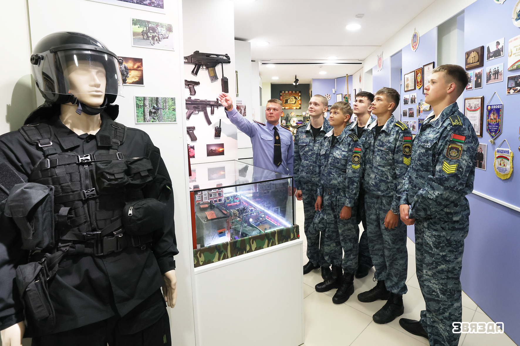 Чаму хлопцы адной сям’і выбіраюць Спецыялізаваны ліцэй МУС