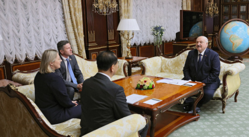 Lukashenko meets with President of Peking University Gong Qihuang