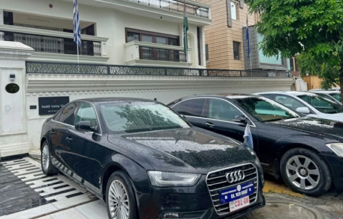 У Індыі затрымалі «пасла» выдуманых краін: ён арандаваў дом і адкрыў фэйкавае пасольства