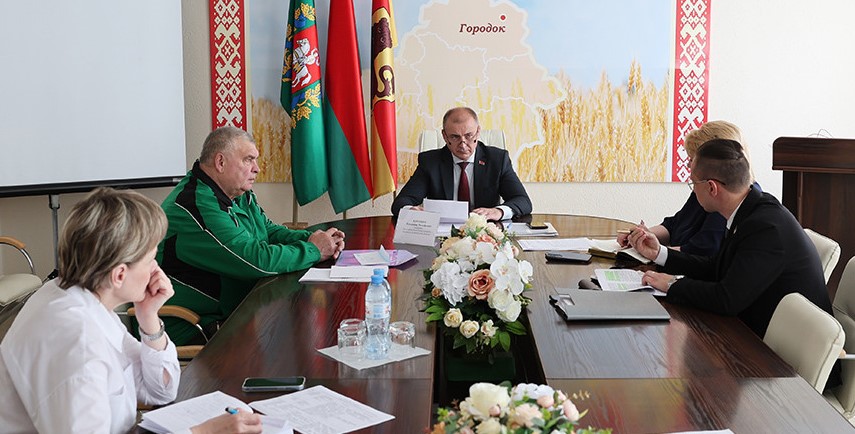 Памочнік Прэзідэнта правёў прыём грамадзян і прамую лінію ў Гарадку