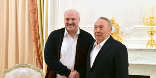 Аляксандр Лукашэнка павіншаваў Назарбаева з юбілеем