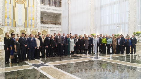 Члены Беларускай партыі «Белая Русь» сталі чарговымі наведвальнікамі Палаца Незалежнасці 