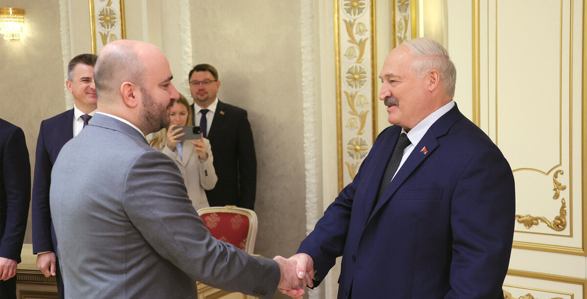 Лукашенко: Беларусь расширяет свое дипломатическое присутствие в России