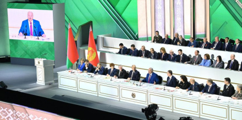 Лукашенко подвел итоги ВНС: принятая программа - проект модернизации и обновления всех сфер жизни