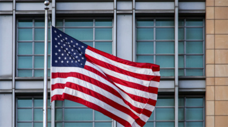 ЗША з-за шатдаўна ўвядуць абмежаванні на авіяперавозкі і касмічныя запускі