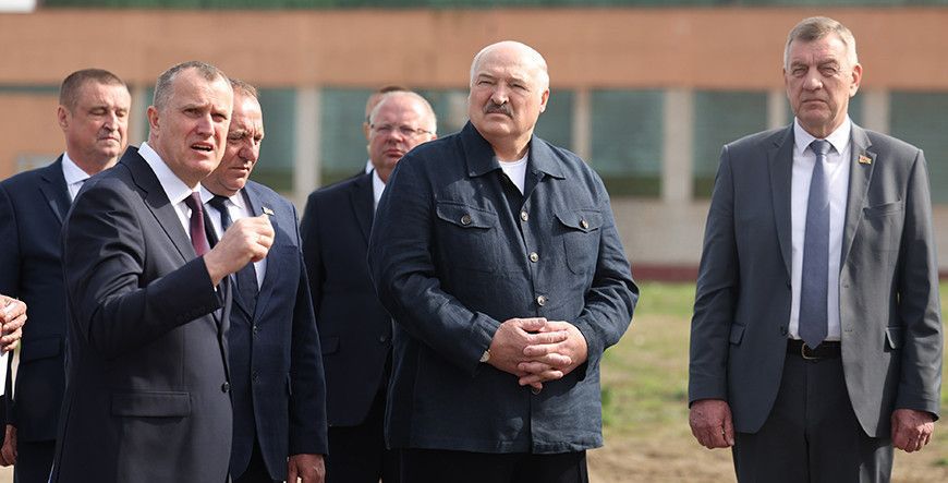 Lukashenko calls to match housing policy to needs of manufacturing sector