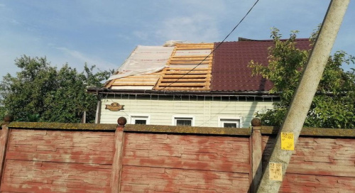 Рамонт дахаў, утылізацыя дрэў. У Магілёве працягваюцца работы па навядзенні парадку пасля непагадзі