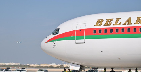 Лукашенко направился с официальным визитом в Алжир