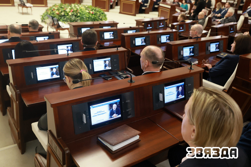 Сергяенка: Жыццёвы шлях нашага кіраўніка дзяржавы — прыклад для пераймання