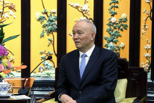 Cai Qi praises development of China-Belarus relations