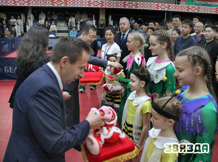 Сяброўства умацоўваць спаборніцтвам