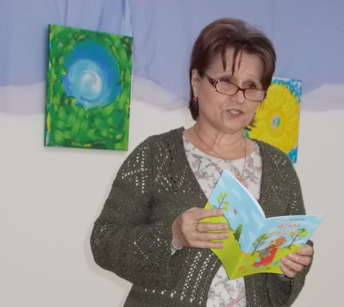 У Слуцкай бібліятэцы прайшоў шэраг сустрэч з дзіцячымі пісьменнікамі краіны