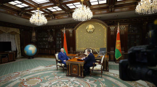Lukashenko receives PM, urges attention to number one issue 