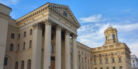 Лукашэнка павіншаваў супрацоўнікаў КДБ