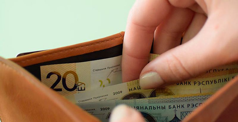 Средняя зарплата в Беларуси в феврале составила Br2428,1