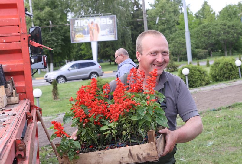 Gomel launches flower planting initiative