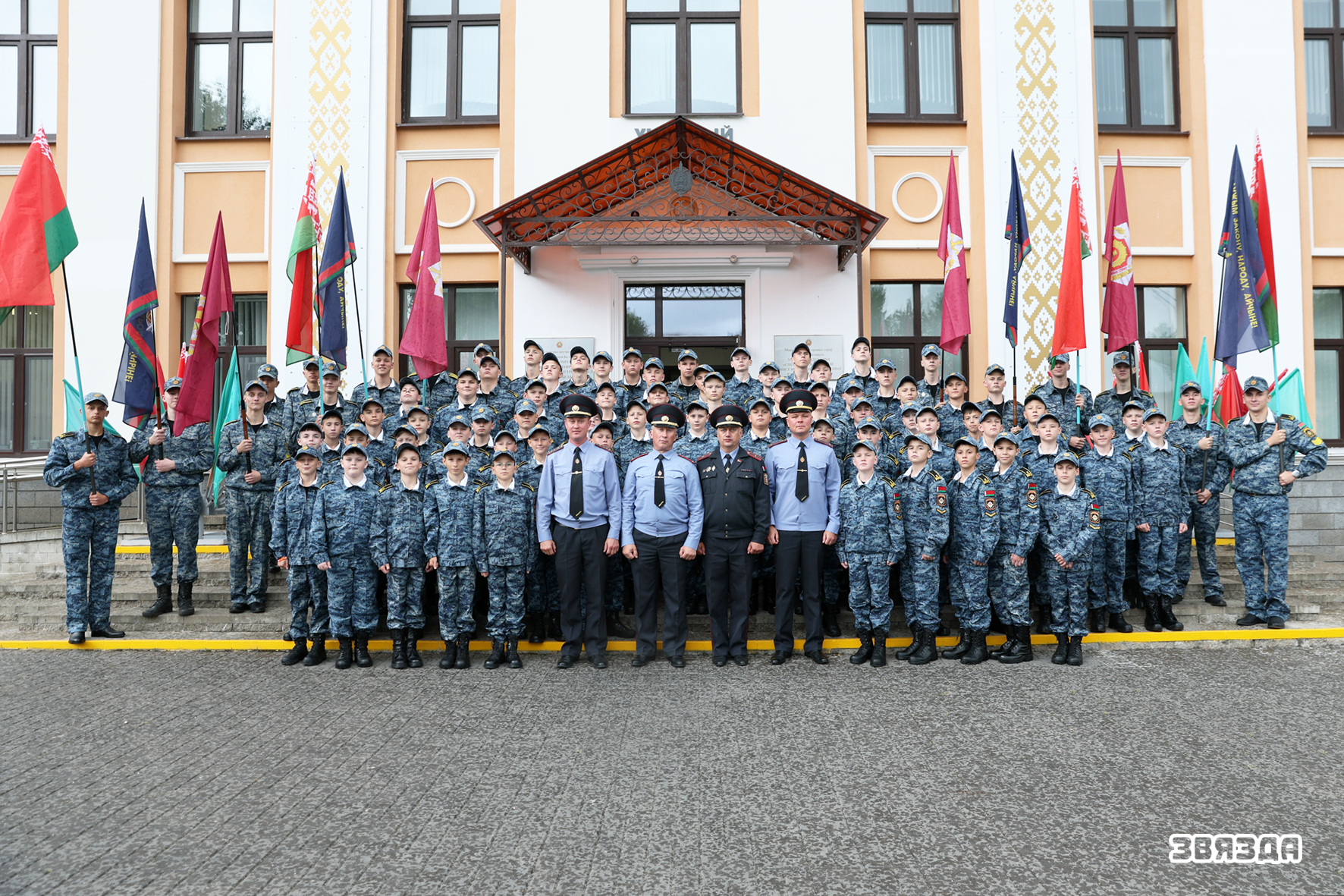 Чаму хлопцы адной сям’і выбіраюць Спецыялізаваны ліцэй МУС
