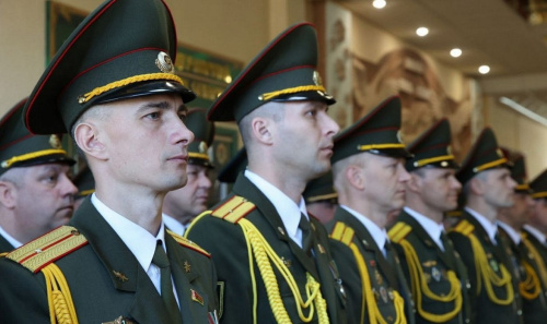Лукашэнка даручыў праверыць фізпадрыхтоўку вышэйшага афіцэрскага складу