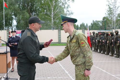 Іван Кубракоў павіншаваў калег з Днём пагранічніка