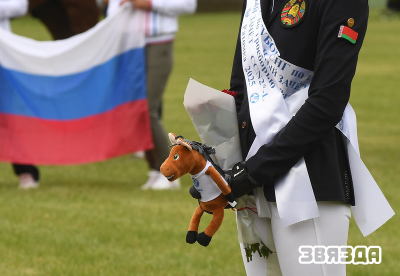 Спаборніцтвы па конным трохбор'і прайшлі ў Ратамцы