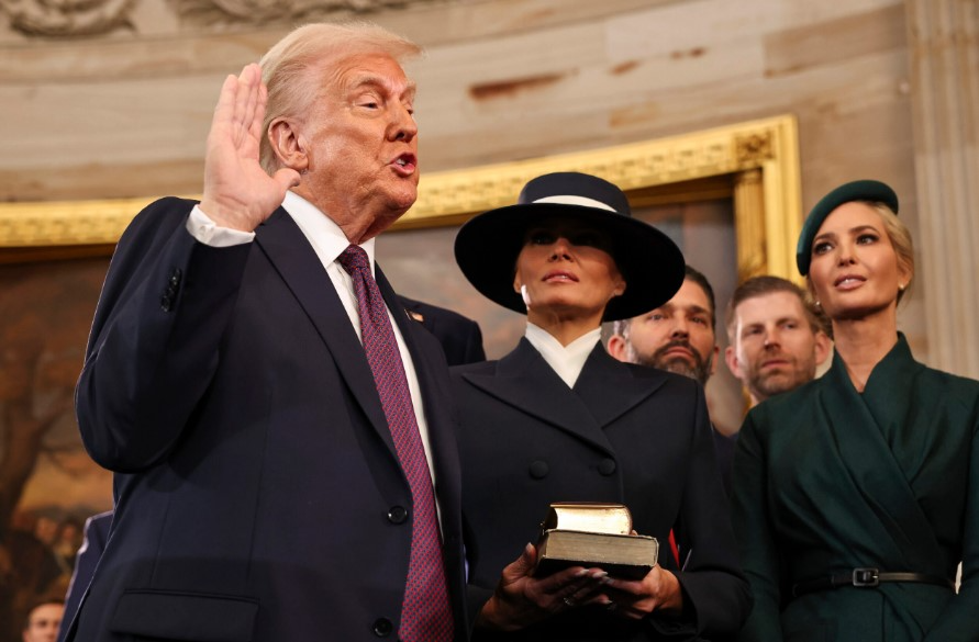 Трамп вводит 100% пошлины на иностранное кино