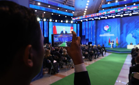 «Вынікі Мінскай канферэнцыі па еўразійскай бяспецы будуць дыктаваць умовы ўсім структурам бяспекі Еўразіі»