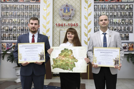 Вучоныя-пачаткоўцы працуюць над праектамі, якія нясуць рэальную карысць