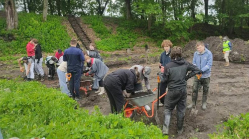 Excavations explore large ancient settlement of Mensk