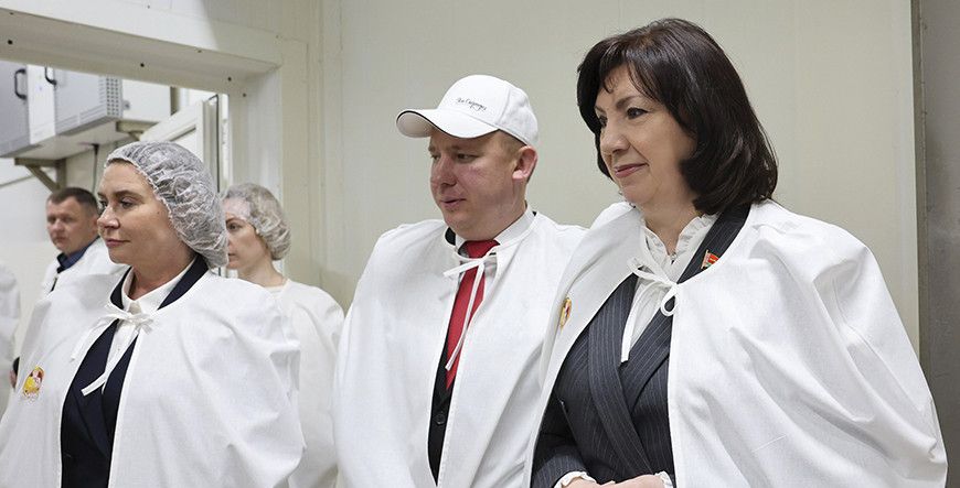 Кочанова встретилась с коллективом Верхнедвинского маслосырзавода