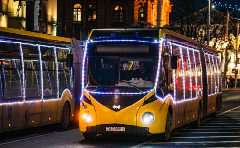 Как будет ходить наземный транспорт в новогоднюю ночь