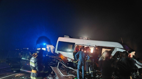 Маршрутка і пазадарожнік сутыкнуліся ў Светлагорскім раёне, шэсць чалавек загінулі