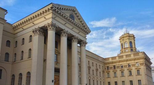 Lukashenko sends professional day greetings to KGB