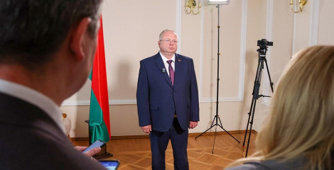 Прэзідэнт даручыў КДК вывучыць рынак абароту тытунёвых вырабаў і спіртазмяшчальнай прадукцыі