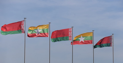 Лукашенко направился с официальным визитом в Мьянму