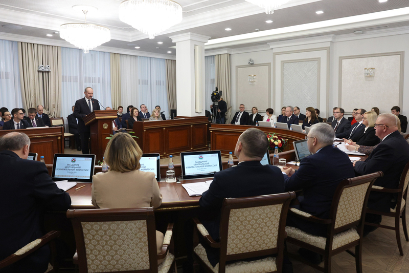 Цэнтрвыбаркам зарэгістраваў пяць кандыдатаў у Прэзідэнты Рэспублікі Беларусь