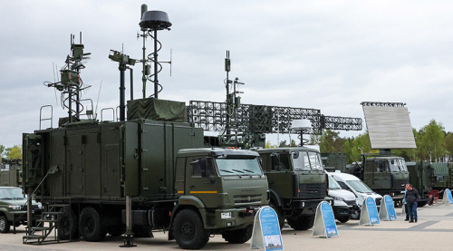 Lukashenko: Belarus’ military industry complex is among priority high-tech sectors of economy