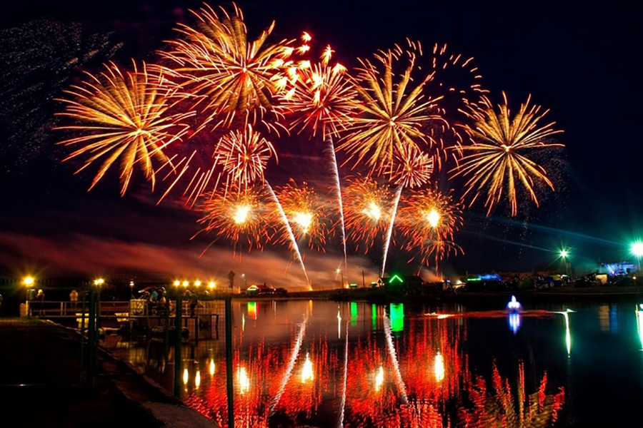 Святочны феерверк у Мінску 3 ліпеня прагрыміць у шасці лакацыях