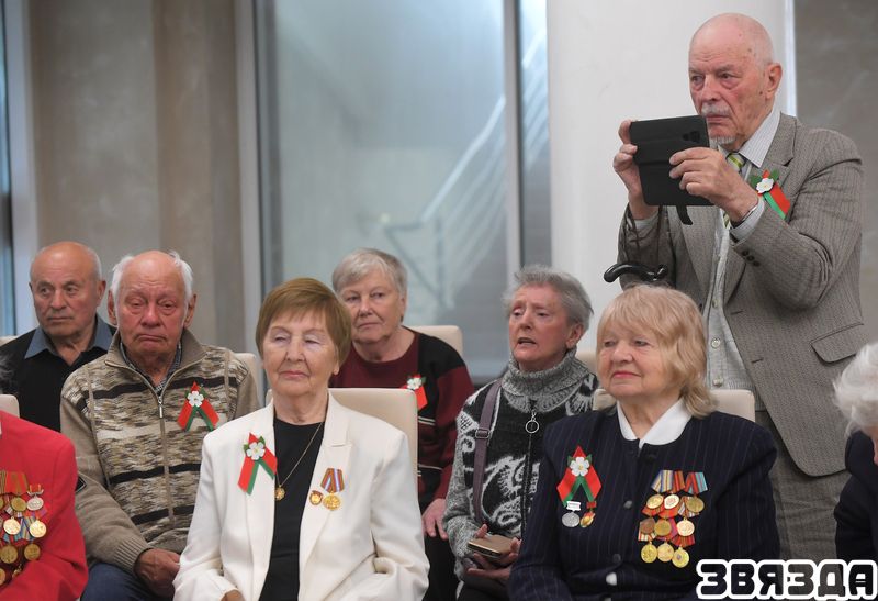 Сегодня в Ленинском районе Минска чествовали ветеранов