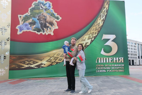 Віншаванне Прэзідэнта з Днём Незалежнасці