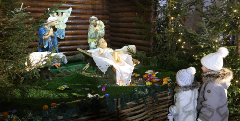 Лукашенко: Рождество напоминает о том, что жизнь является бесценным даром 