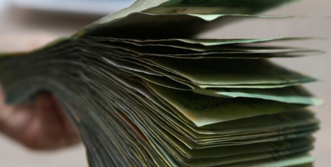 Больш за Br240 тыс. аддала тэлефонным ашуканцам жыхарка Мінска