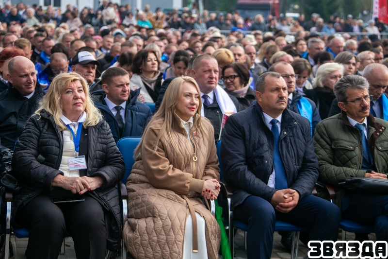 Белаазёрск сустрэў абласныя «Дажынкі»