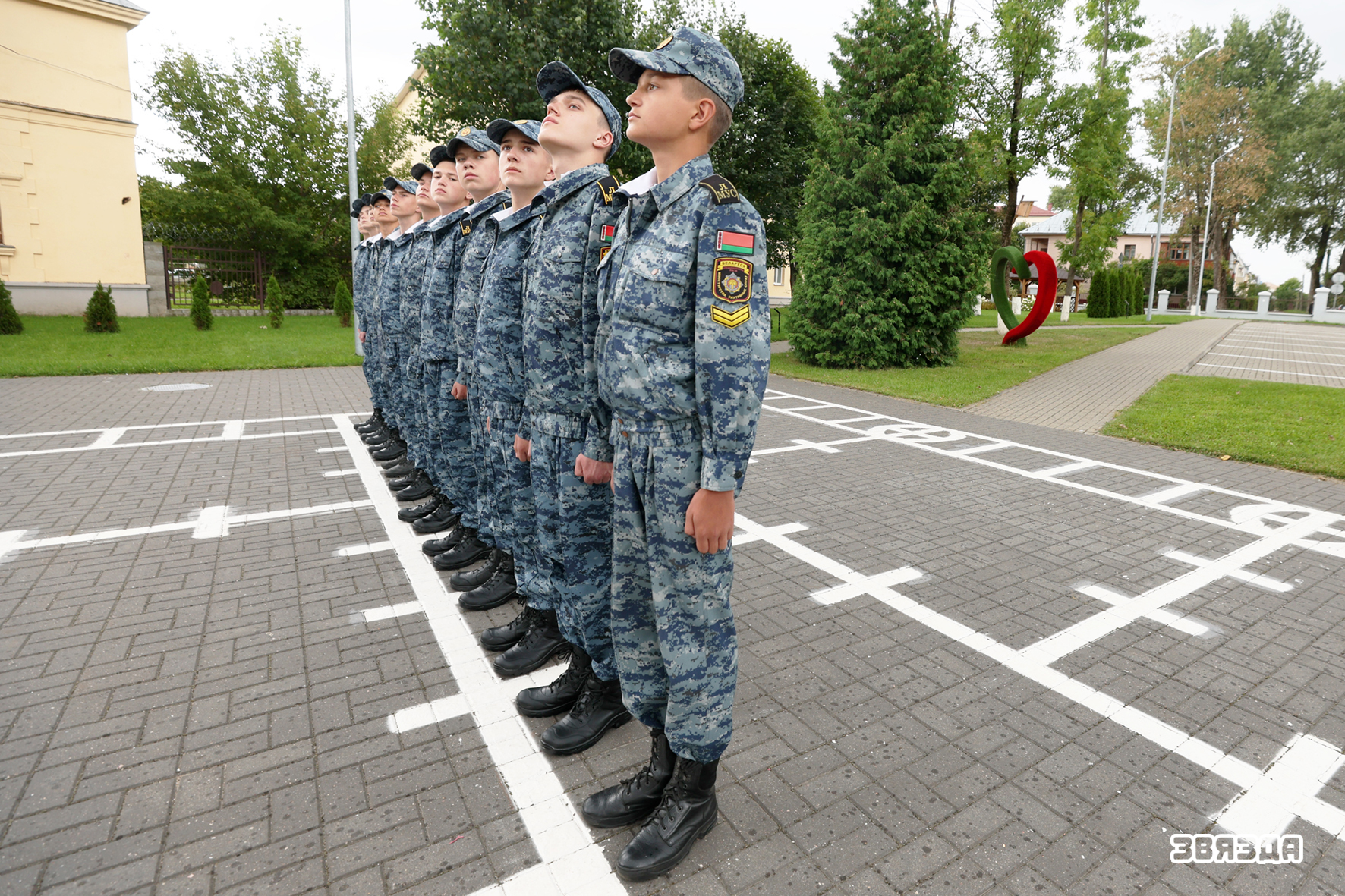 Чаму хлопцы адной сям’і выбіраюць Спецыялізаваны ліцэй МУС