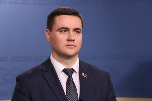 Іванец: Беларусь — інтэлектуальная краіна, і мы абавязаны рабіць стаўку на моладзь